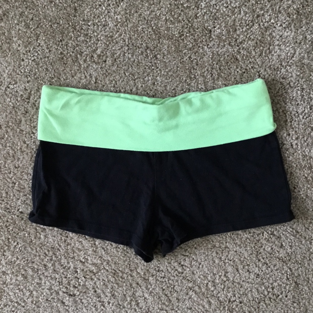 Yoga shorts